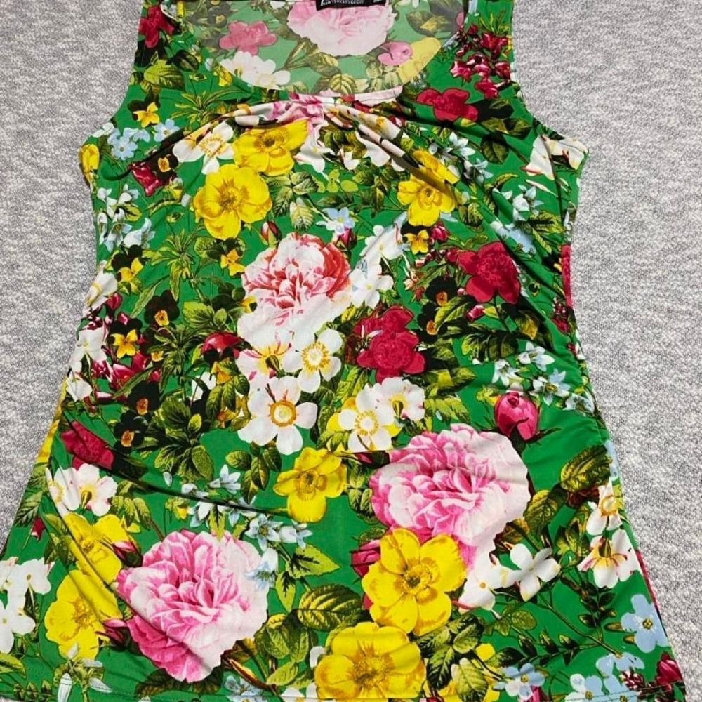 7 th Ave New York & Company  Floral Tank Top green multicolor women M. SKU-B864